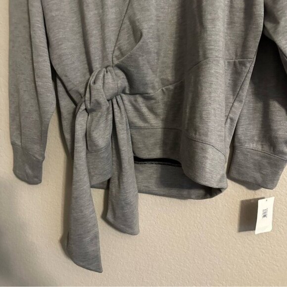 Trouvé Gray Women's Sweater with Tie Detail Size Small NWT - Picture 6 of 11